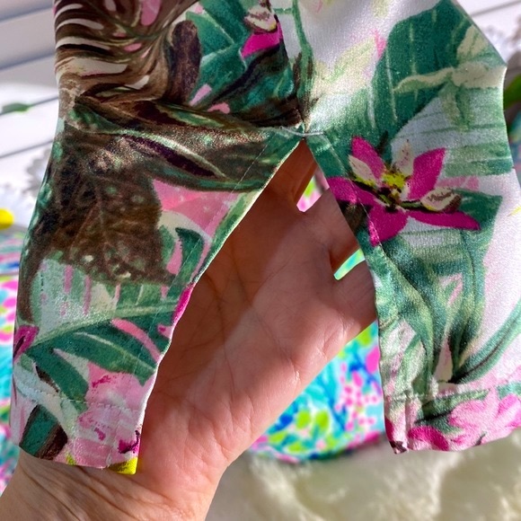 Victoria’s Secret tropical pink print sleep top - Picture 4 of 7